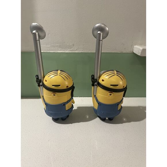 Minions from Despicable Me Eye-Conic FRS Long Range Walkie Talkies - Picture 6 of 9